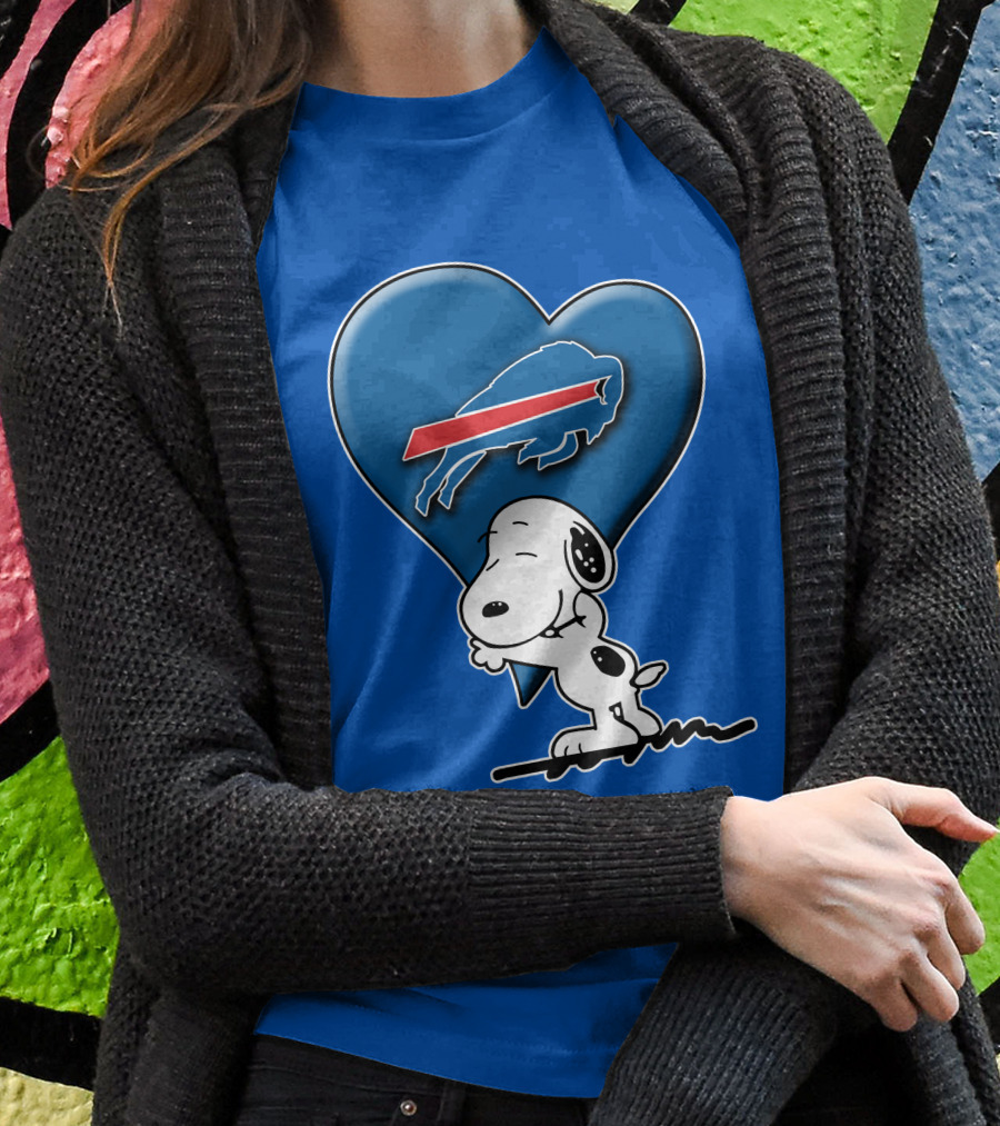 Snoopy Hugging Heart Buffalo Bills Shirt