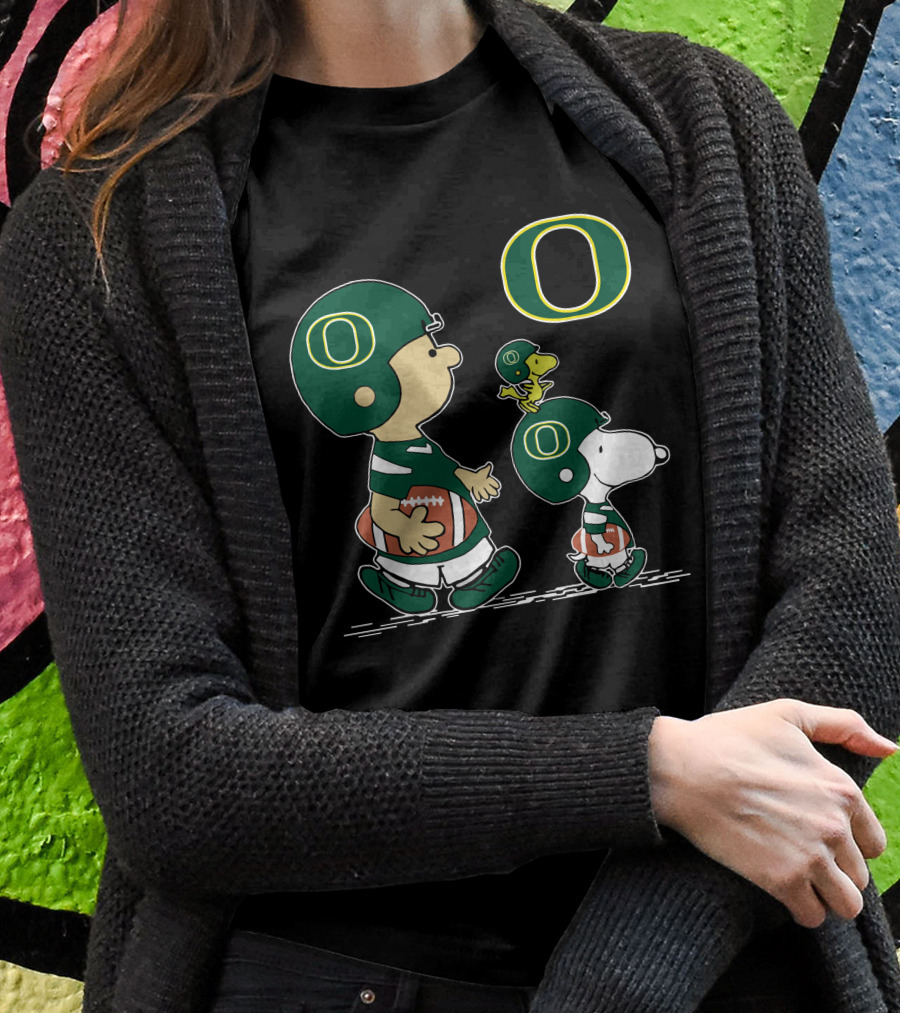 Peanuts Oregon Ducks Football Charlie Brown And Snoopy Shirt