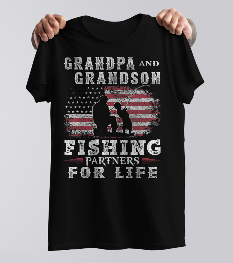 Distressed Vintage Look Us Flag Fourth Of July Shirt