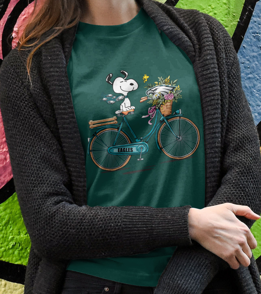 Philadelphia Eagles Snoopy Bicycle Flower Basket Shirt