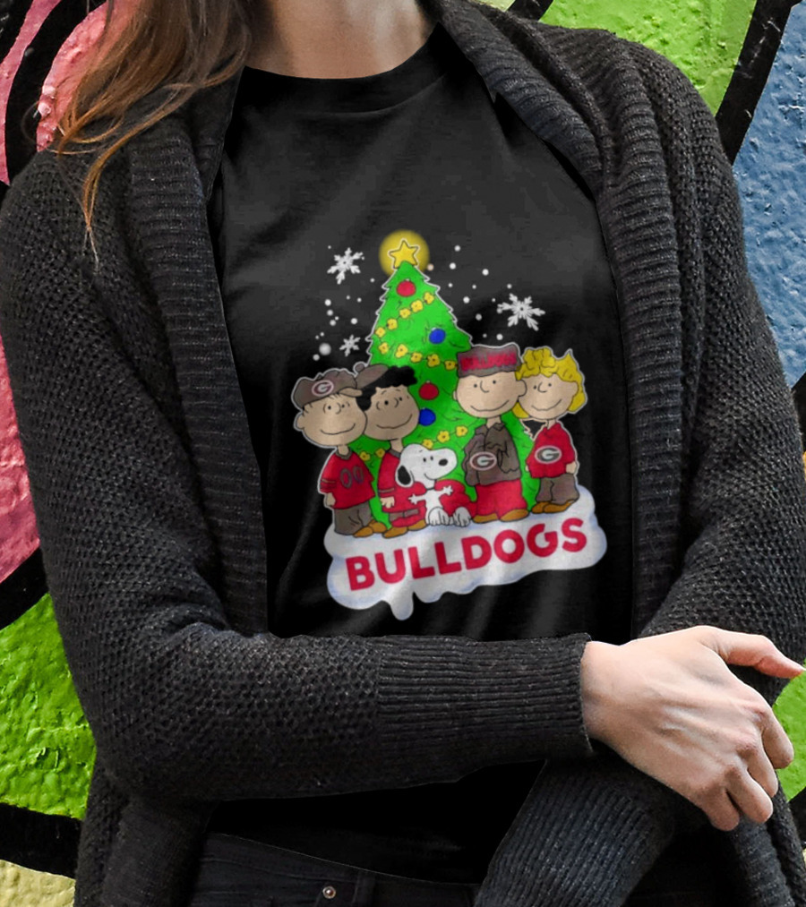 Peanuts Characters Georgia Bulldogs Christmas Tree Bulldogs Shirt
